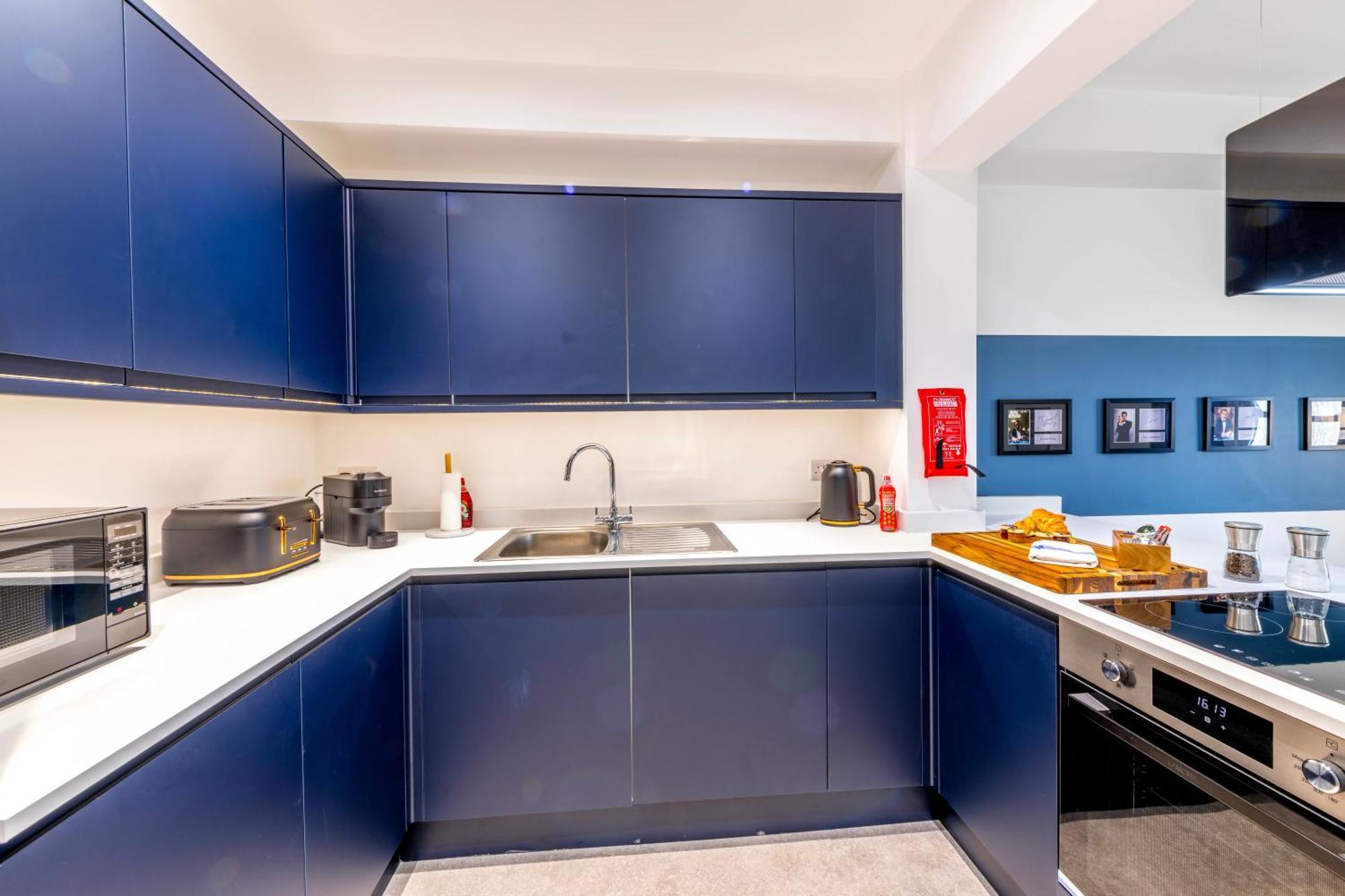 Skyfall With Free Parking For Families & Business By Prescott Apartments Бристоль Экстерьер фото