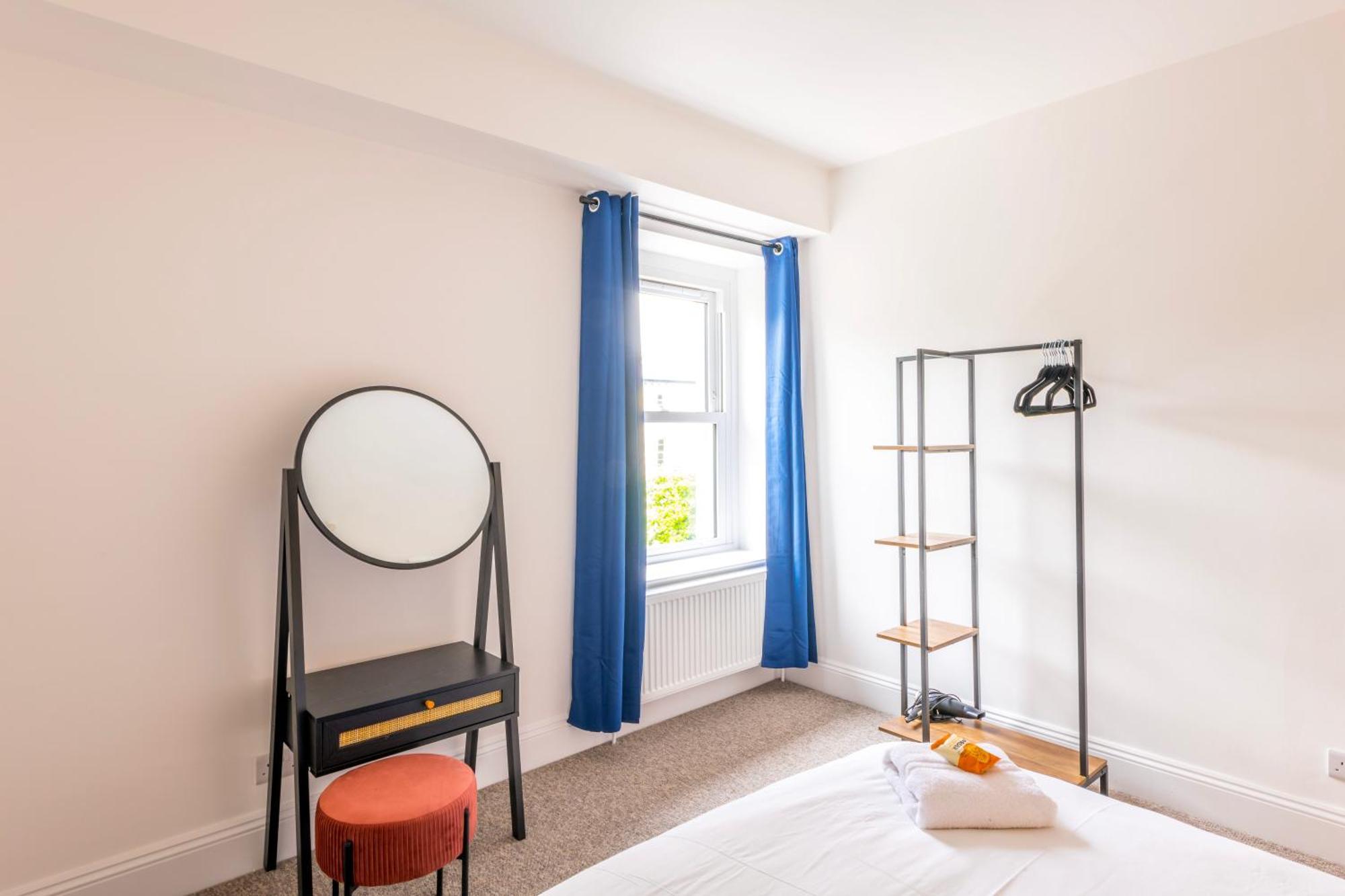 Skyfall With Free Parking For Families & Business By Prescott Apartments Бристоль Экстерьер фото